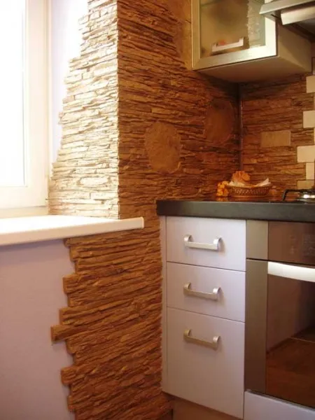 Красивая частичная отделка окна