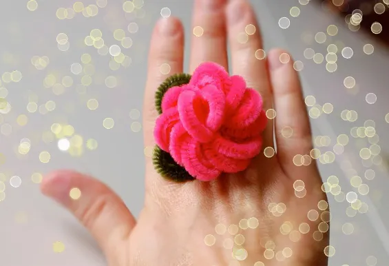 Как сделать розу из бумаги, фоамирана, фетра, ленты и других материалов (15 мастер-классов)