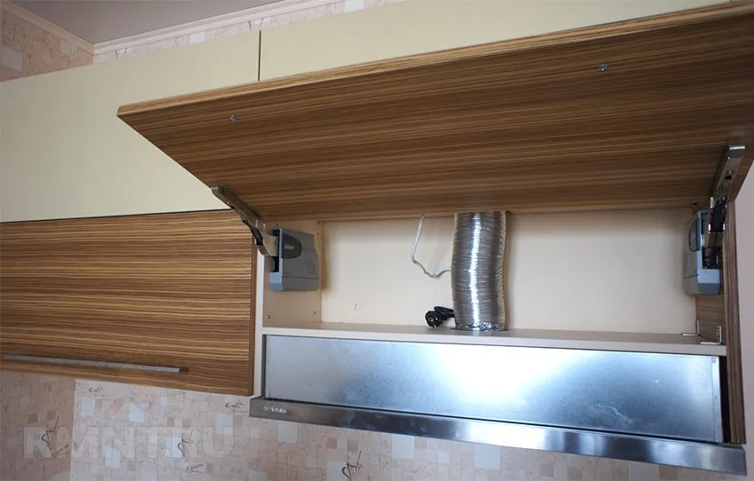 Устройство вытяжного канала