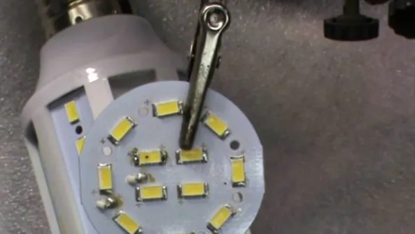Быстрый ремонт светодиодной лампы