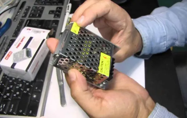 Выявление неисправности в блоке питания светодиодных источников света