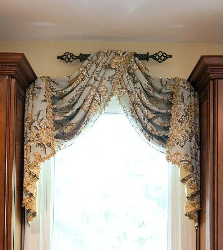 шторы на трубе фото