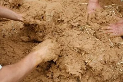 Обзор материалов для пароизоляции потолка - какую пароизоляцию выбрать (потолок, пленка, пароизоляции) Обзор материалов для пароизоляции потолка - какую пароизоляцию выбрать