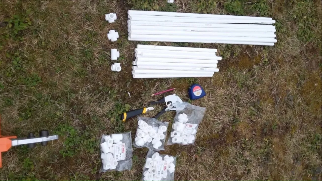 Дешевый и простой парник из пластиковых труб