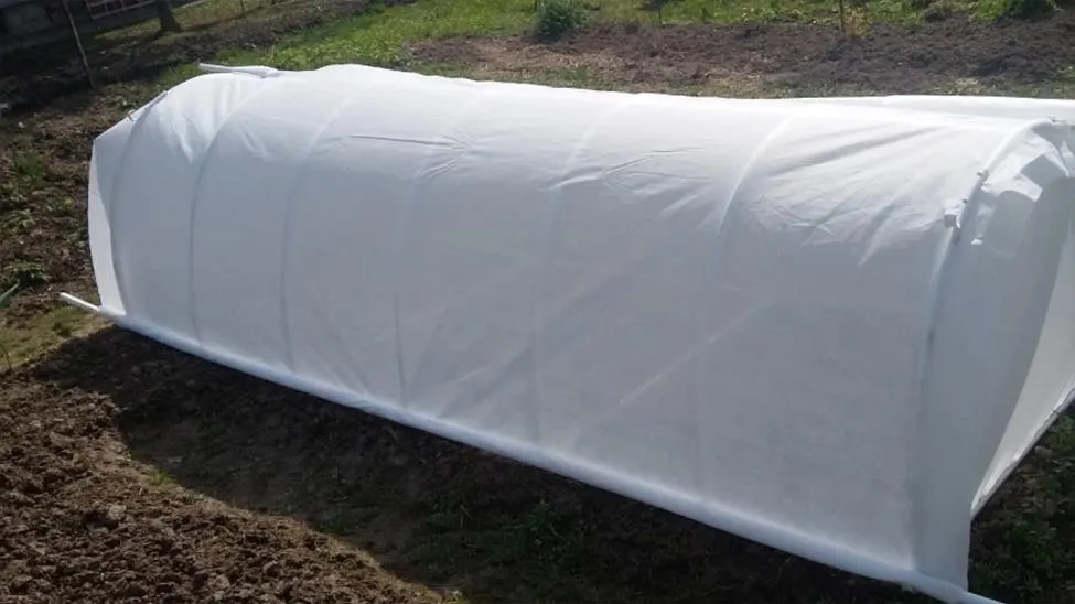 Дешевый и простой парник из пластиковых труб