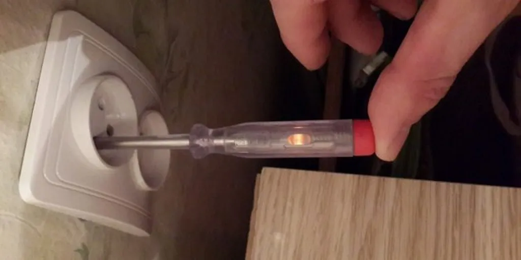 Как подключить розетку. Проверка