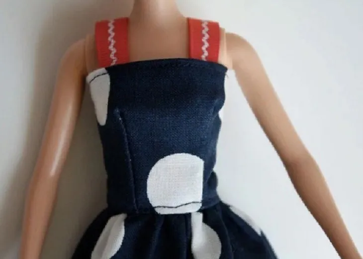 Мастер-класс по пошиву платья для куклы Барби